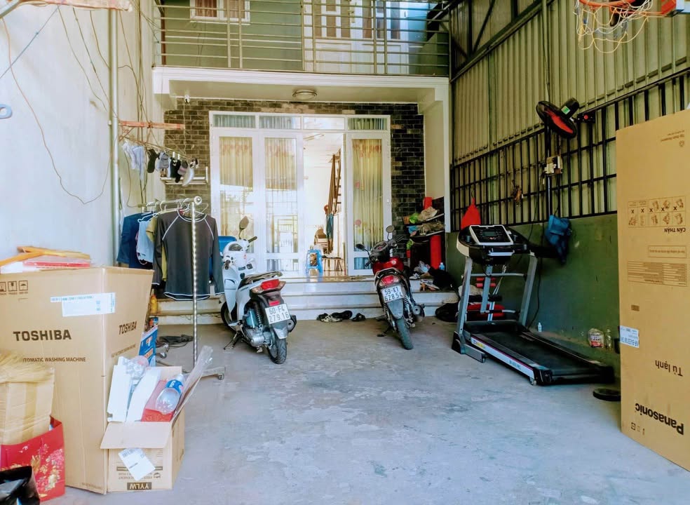 Nhà riêng đường nhựa 7m, phường Tân Biên, 79.2m² chỉ 2.75 tỷ - Sổ hồng thổ cư chính chủ!