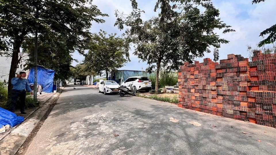 Bán đất KDC Hải Sơn, Đức Hoà 100m² giá 1.28 tỷ - Sổ hồng chính chủ!