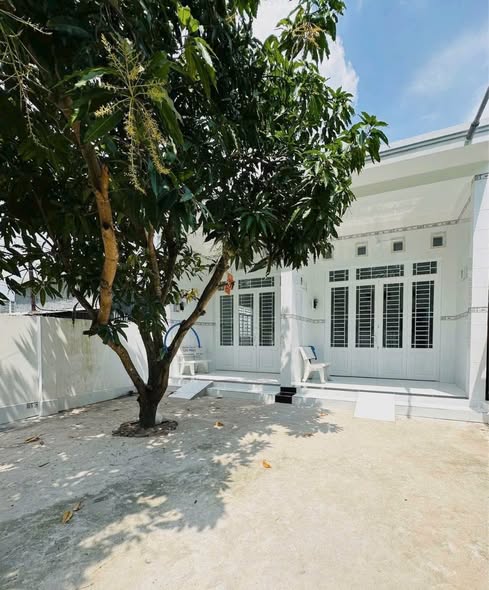 Nhà nguyên căn cho thuê tại Bình Đức, Long Xuyên - Chỉ 3 triệu/tháng!