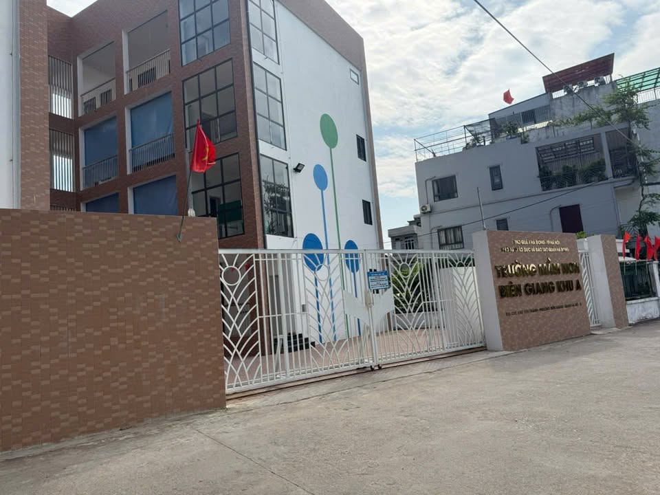 Đất Biên Giang Hà Đông 61.2m² giá chỉ 5 tỷ - Đất sạch, vuông vắn, chính chủ!