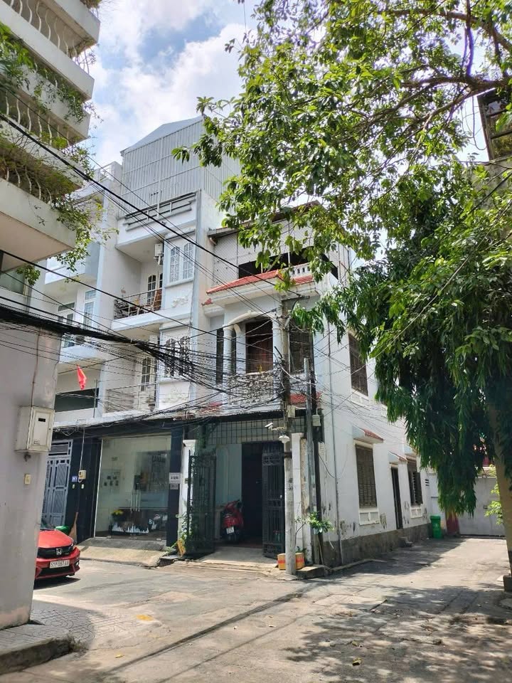 FrontHouse Hoàng Hoa Thám, Tân Bình 57m² giá 13.5 tỷ - Kinh doanh đỉnh cao ngay đối diện nhà ga T3!