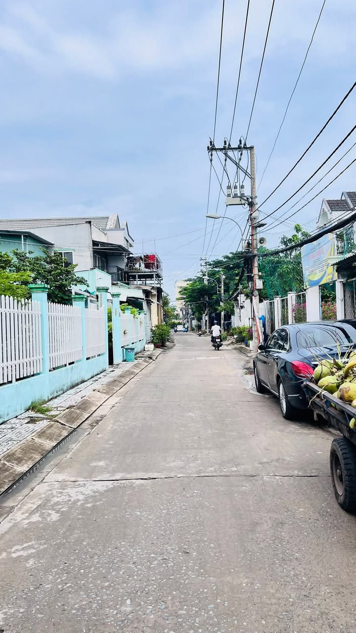 Nhà 2 Lầu Mặt Tiền Hẻm Chính KDC Cầu Long Kiển 41m² giá 2.75 tỷ - Cơ hội vàng cho kinh doanh!