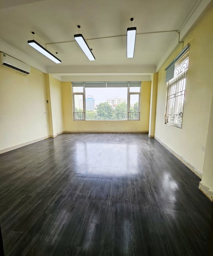 Văn phòng cho thuê TPOFFICE Cầu Giấy 35m² giá 6 triệu - Không gian làm việc lý tưởng!