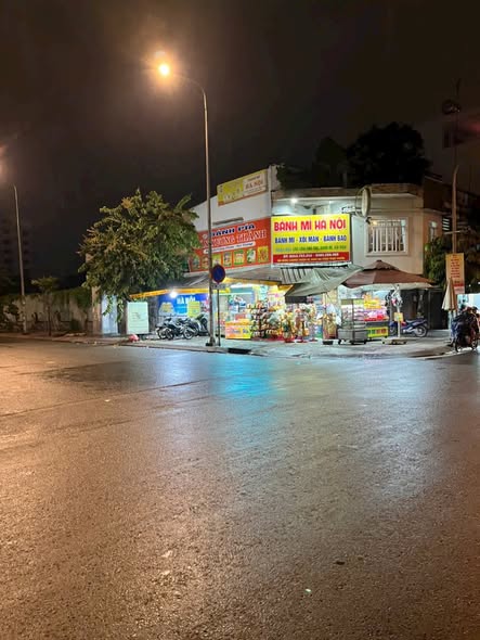 Nhà mặt tiền kinh doanh Phạm Văn Chí, Quận 6 - Giá 5.3 tỷ, vị trí đắc địa!