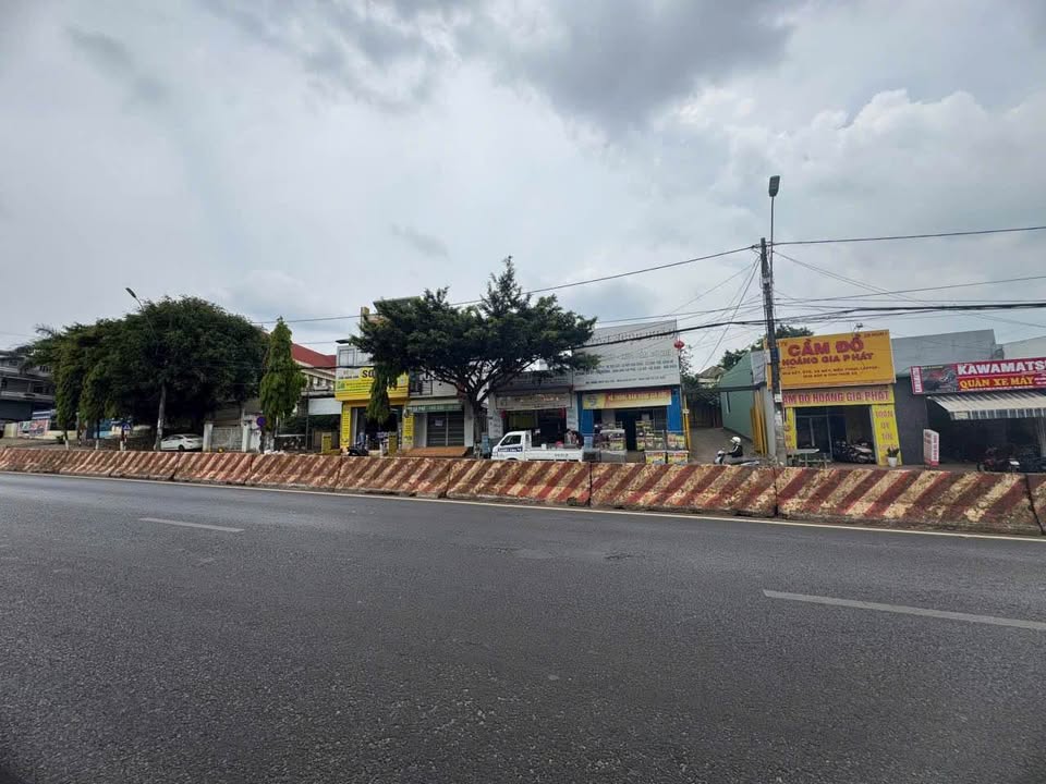 Nhà góc 2 mặt tiền tại 253 Nguyễn Văn Cừ, Đắk Lắk - Diện tích 92.11m², giá 7.98 tỷ - Đầu tư sinh lời ổn định!