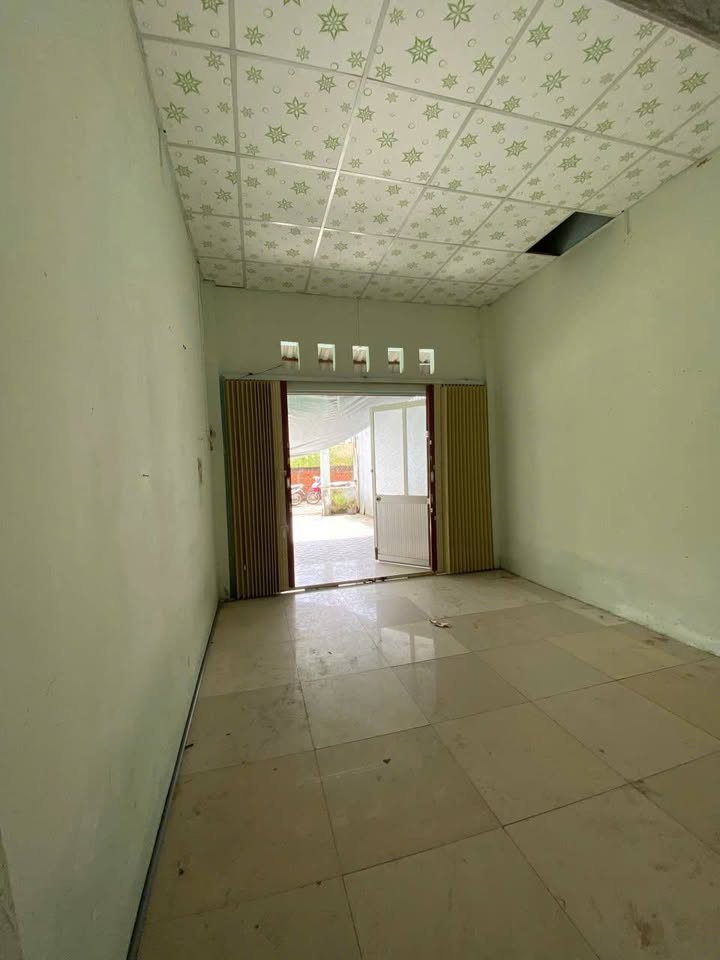 Cho thuê nhà hẻm Trương Công Định, Sóc Trăng - Giá chỉ 2.5 triệu/tháng!