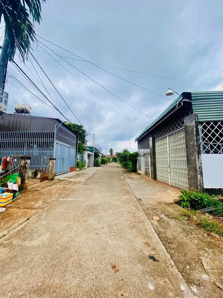 Đất nền xã Quảng Phú, Cư M'gar 195m² giá 1.95 tỷ - Cơ hội đầu tư hấp dẫn!