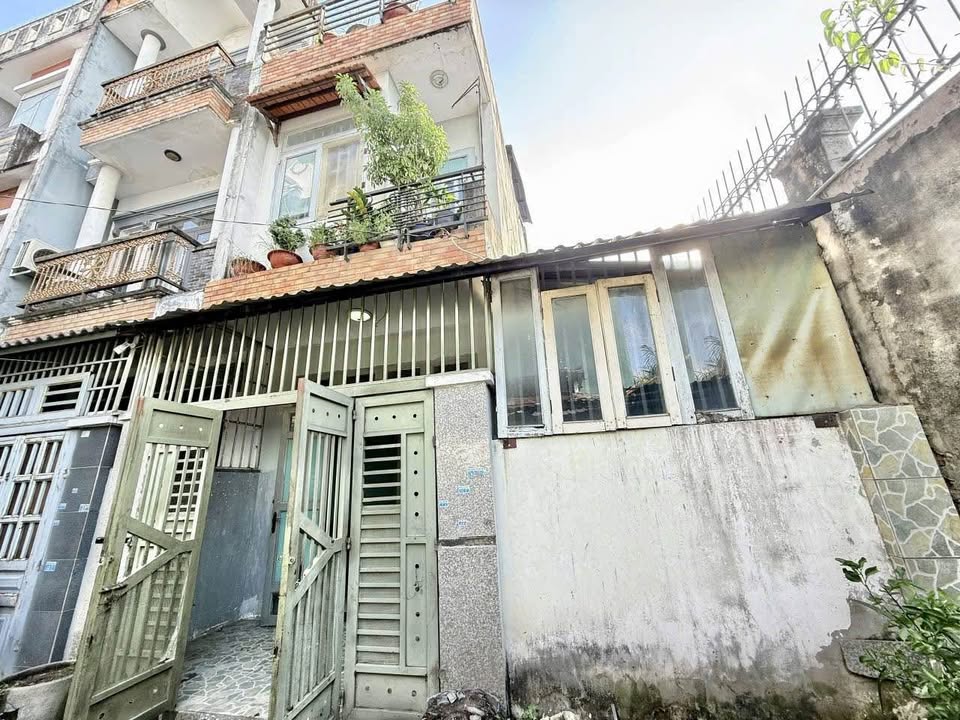 Nhà cho thuê Thới An, Quận 12, 58m² chỉ 6.5 triệu - An ninh và thoáng mát!