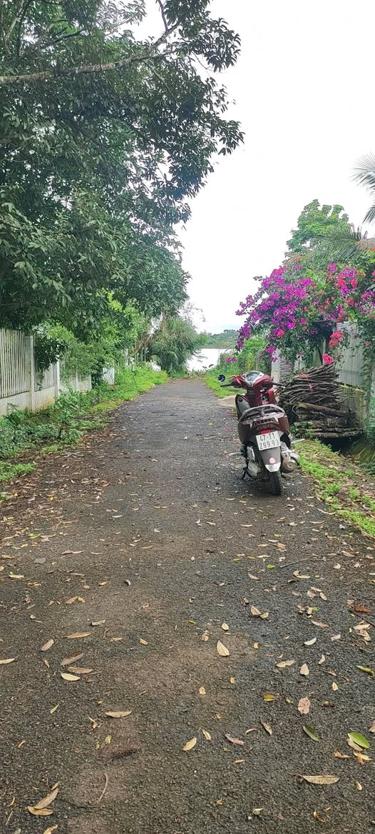 Đất nền Eachukap, Hoà Thắng, Buôn Ma Thuột 150m² giá 1.35 tỷ - Gần mặt hồ chỉ 30m!