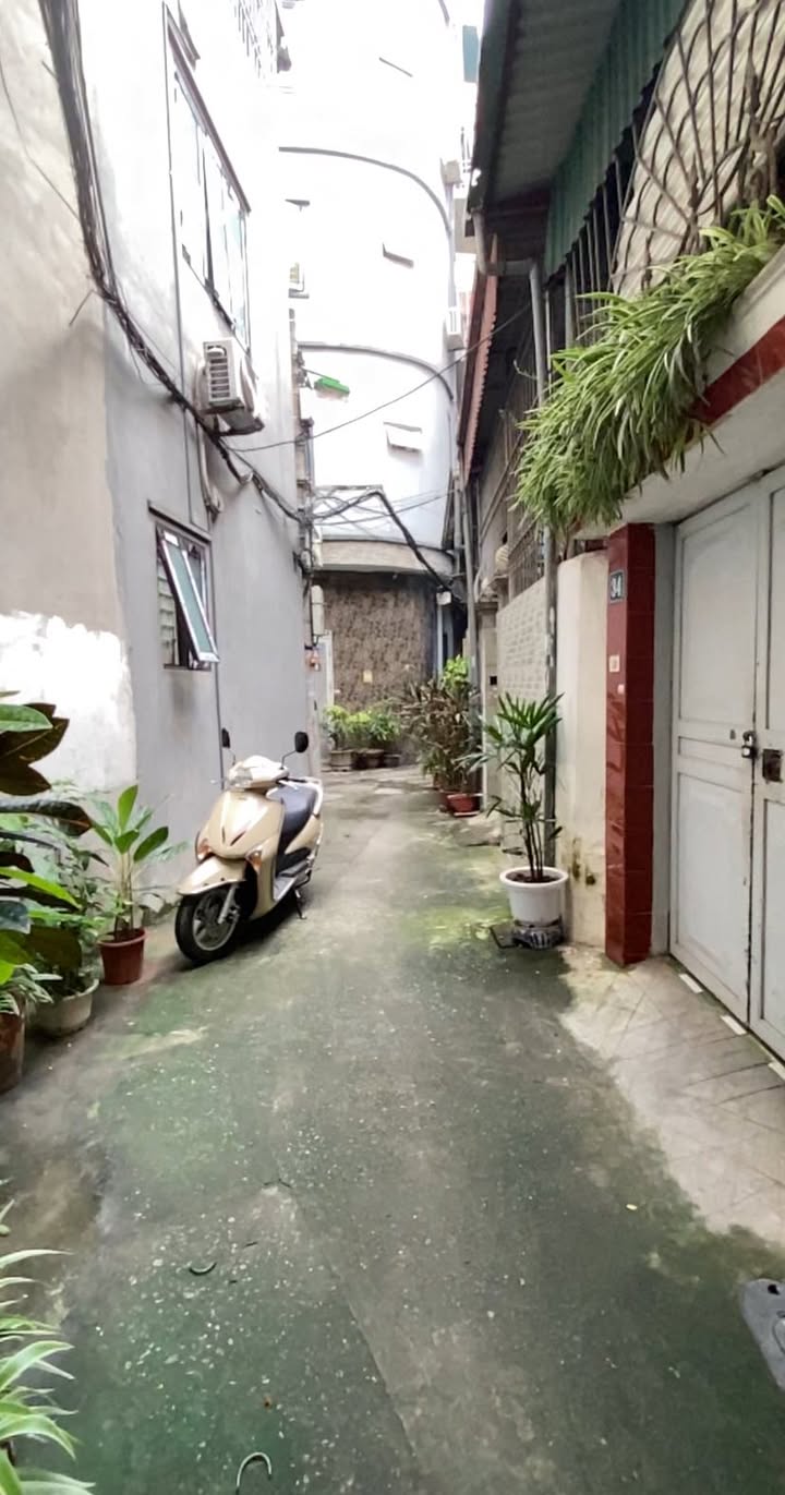 Nhà 4 tầng phố Dương Văn Bé 25m² giá 5 tỷ - Đẹp ở ngay, vị trí đắc địa!