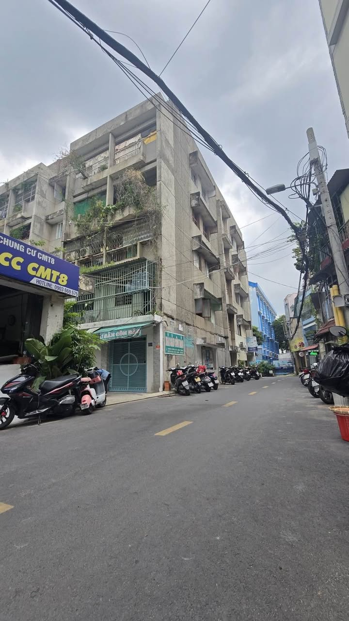 Căn hộ chung cư K300 Trường Chinh Tân Bình 67m² giá 5.2 tỷ - Ô tô ngủ trong nhà!