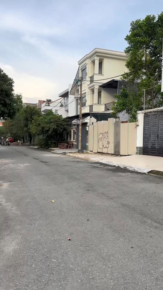 Đất nền 160m² Hiệp Bình Chánh, Thủ Đức giá 16 tỷ - Sổ đỏ chính chủ, mặt tiền đường 12m