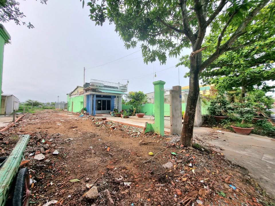 Đất 2 mặt tiền Tầm Vu, P. Tân An, 207m² giá 8.5 tỷ - Nhà cấp 4 hoàn công tặng kèm!