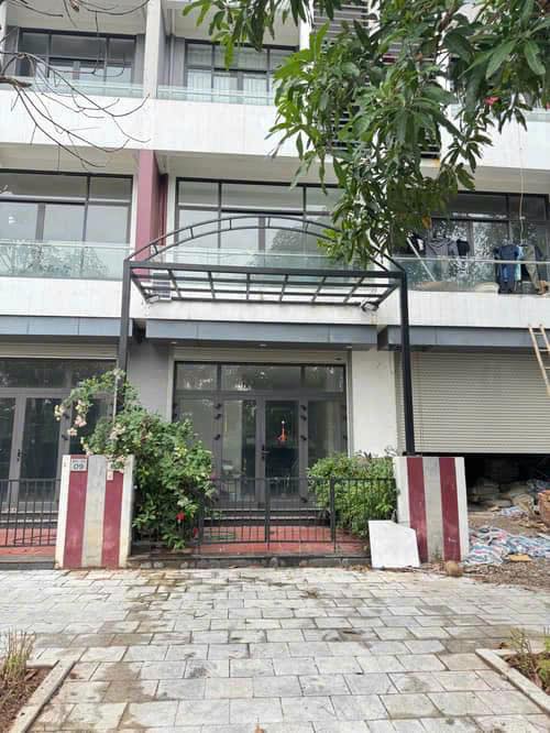 Shophouse 5 tầng tại Đức Giang 78.7m² giá 18.7 tỷ - Nội thất cao cấp