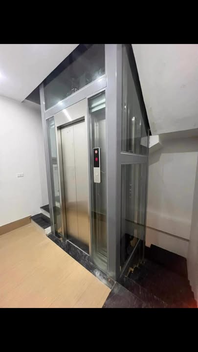 Townhouse 7 tầng thang máy tại Khu đấu giá Quang Lãm 48m² giá 11 tỷ - Cơ hội đầu tư hiếm có!