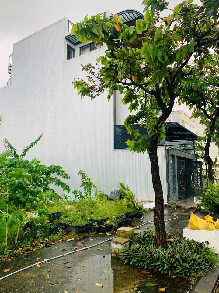 Nhà 2 tầng kiểu Pháp Hòa Hải 90m² giá 6 tỷ - Cơ hội hiếm có tại KĐT FPT!