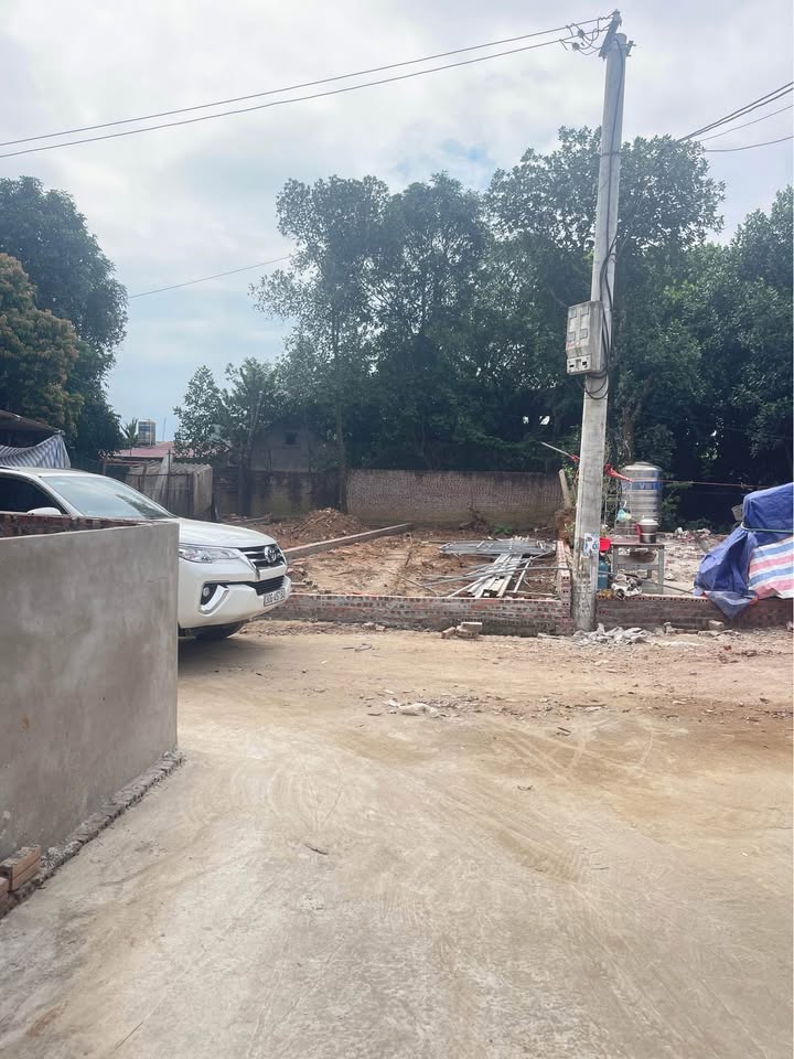 Đất nền Quảng Oai 100m² giá 1 tỷ - Đầu tư sinh lời tuyệt vời!