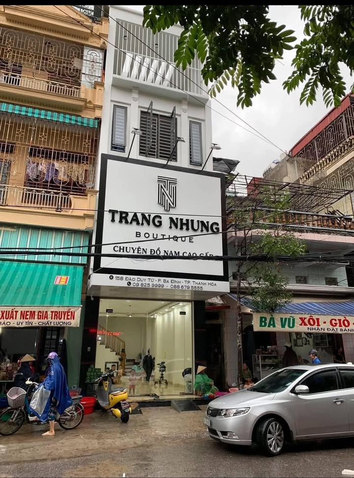 Nhà cho thuê tại 158 Đào Duy Từ, Phường Ba Đình - Vị trí trung tâm thuận tiện!