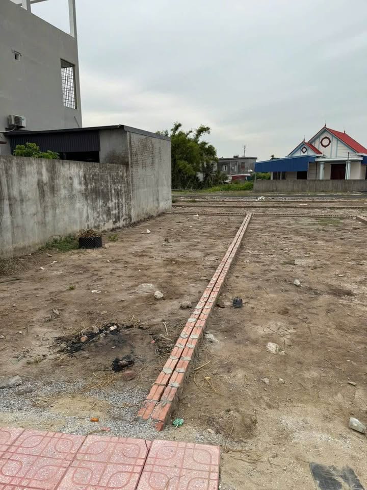 Đất đẹp tại Thôn Đoàn Kết, Kiến Thụy - 68.6m² chỉ 1.35 tỷ - Đầu tư sinh lời!