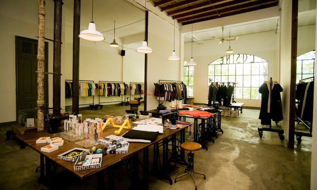 Mặt tiền Front House cho thuê đường Đồng Khởi, Q1 - 130m² giá chỉ 80 triệu!