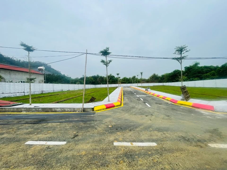 Đất thổ cư Phú Cát, Quốc Oai 100m² giá chỉ 2 tỷ - Cơ hội vàng cho nhà đầu tư!