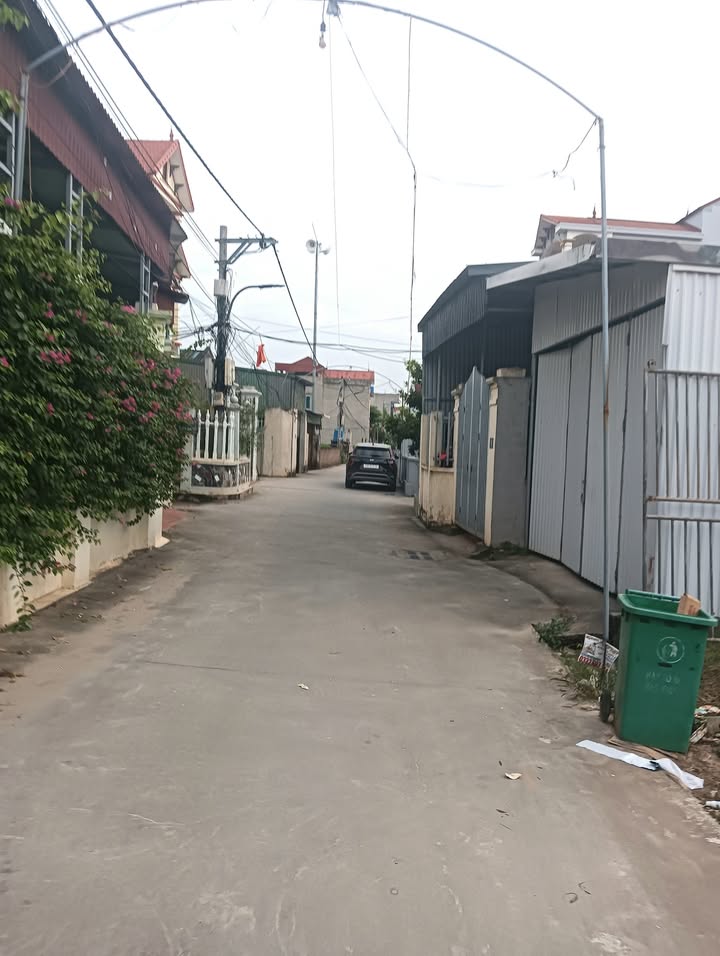 Đất nền Hồng Vân Thường Tín 61m² giá 2.69 tỷ - Tiềm năng tăng trưởng cao!