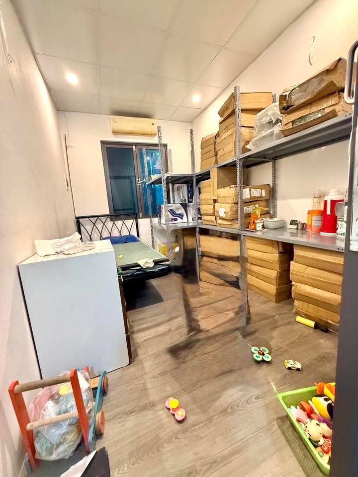 Nhà bán khu Minh Khai, 24m² giá 4.8 tỷ - Ngõ ô tô tránh thông thoáng!