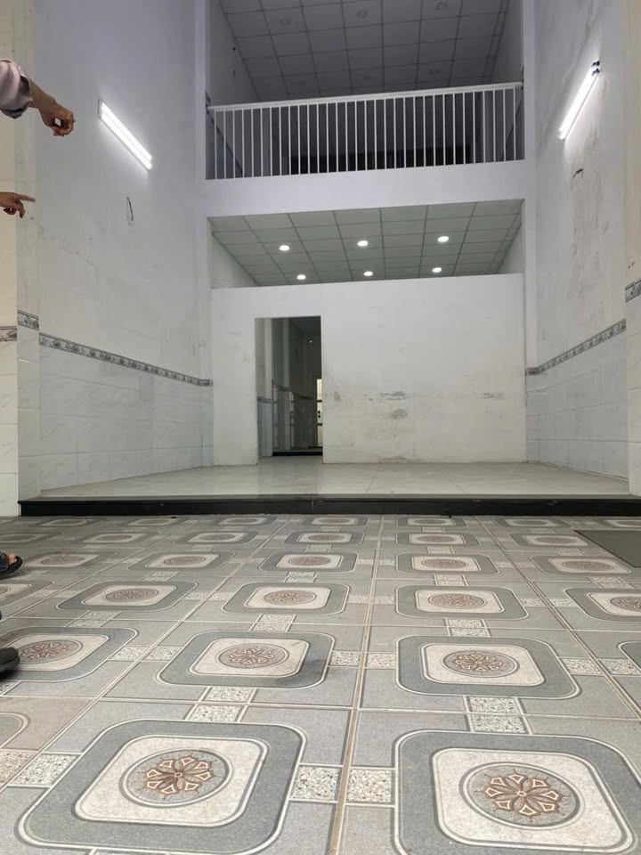 Nhà mặt tiền cho thuê đường Tân Thới Hiệp Q12, diện tích 103.5m² - Kinh doanh tiện lợi!