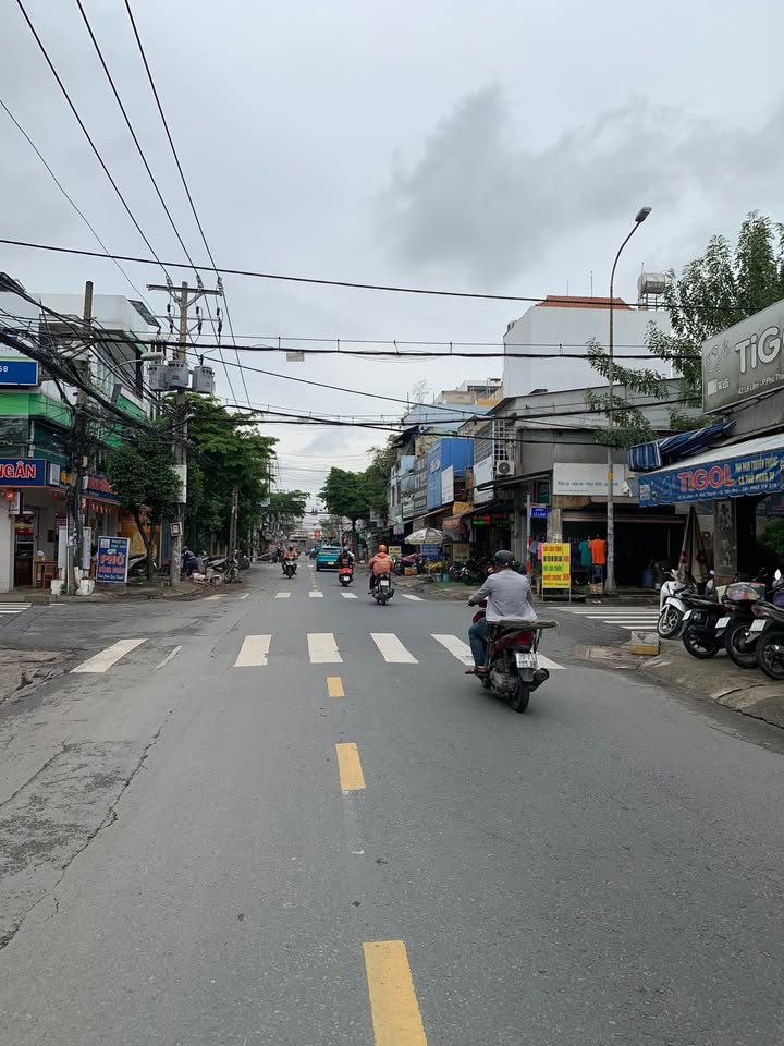 Nhà mặt tiền kinh doanh Tân Phú 75m² giá 6 tỷ - Dòng tiền ổn định từ 25-50 triệu/tháng!