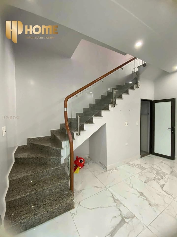 Cho thuê nhà mặt ngõ Hoàng Lâu An Dương 50m² giá 5 triệu - Phù hợp ở và kinh doanh!