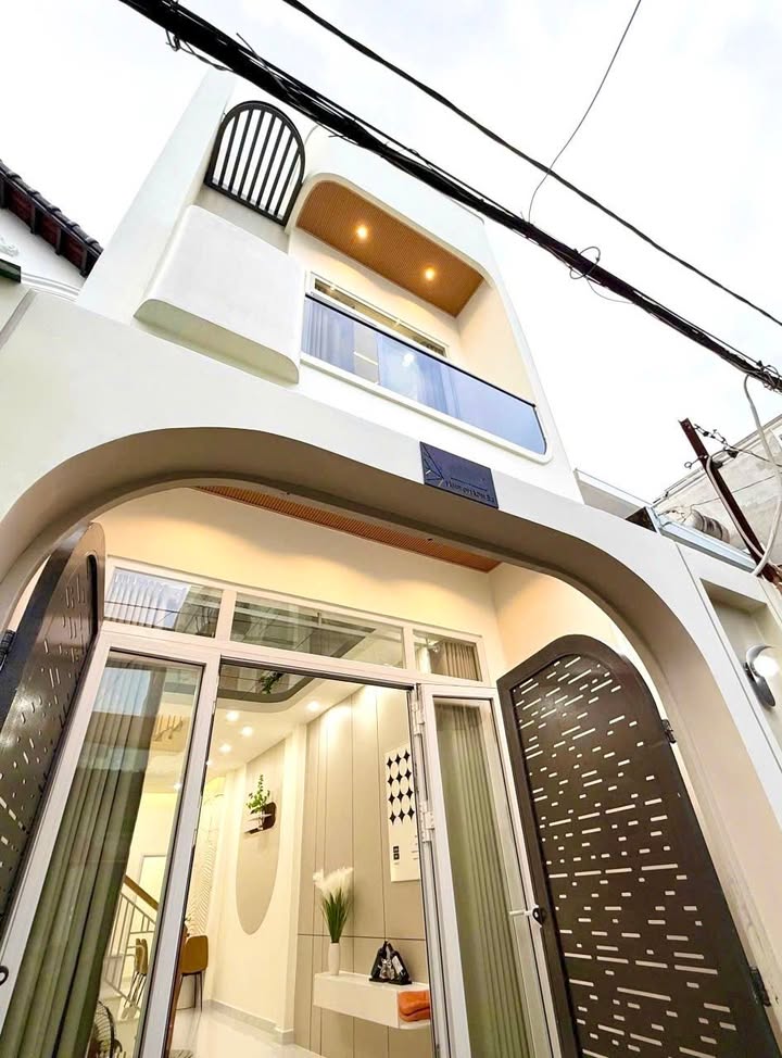 Nhà đẹp Gò Vấp 56m² giá chỉ 6 tỷ - Gần Lotte Mart và CityLand!