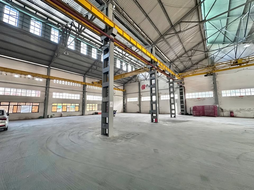 Cho thuê kho xưởng Phù Đổng - Gia Lâm 1.080m² giá 145.8 triệu - Đầy đủ tiện nghi sản xuất!