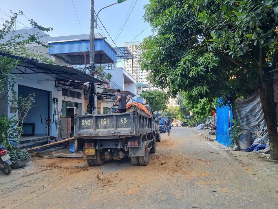 Đất nền Kim Tân, Lào Cai 108m² giá 2 tỷ - Vị trí đẹp, giao thông thuận lợi!