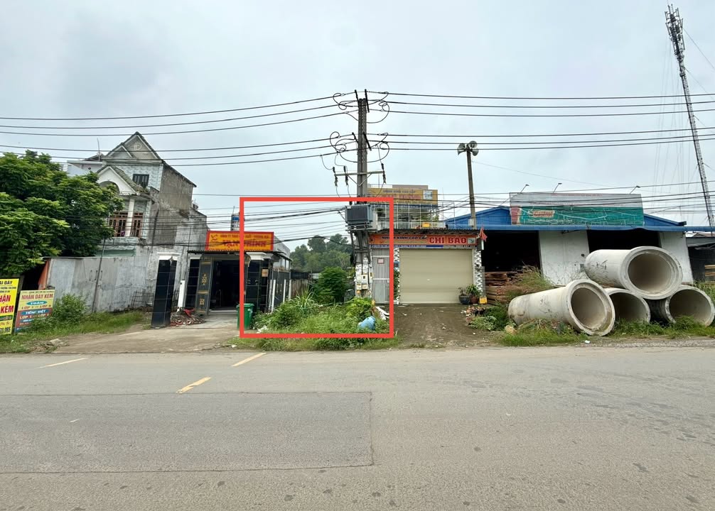 Nhà mặt tiền Nguyễn Thị Tươi, Dĩ An 97m² giá 3.9 tỷ - Kinh doanh thuận lợi!