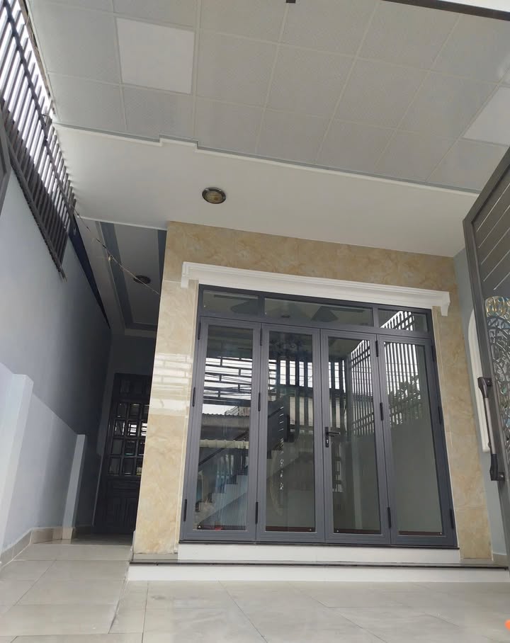 Nhà riêng Dĩ An 100m² giá 2.999 tỷ - Thiết kế hiện đại, sổ riêng