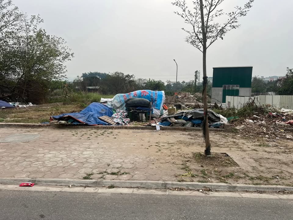 Đất đấu giá Cổ Bi, Gia Lâm 90m² giá 11 tỷ - Pháp lý đầy đủ, đường thông thuận tiện!