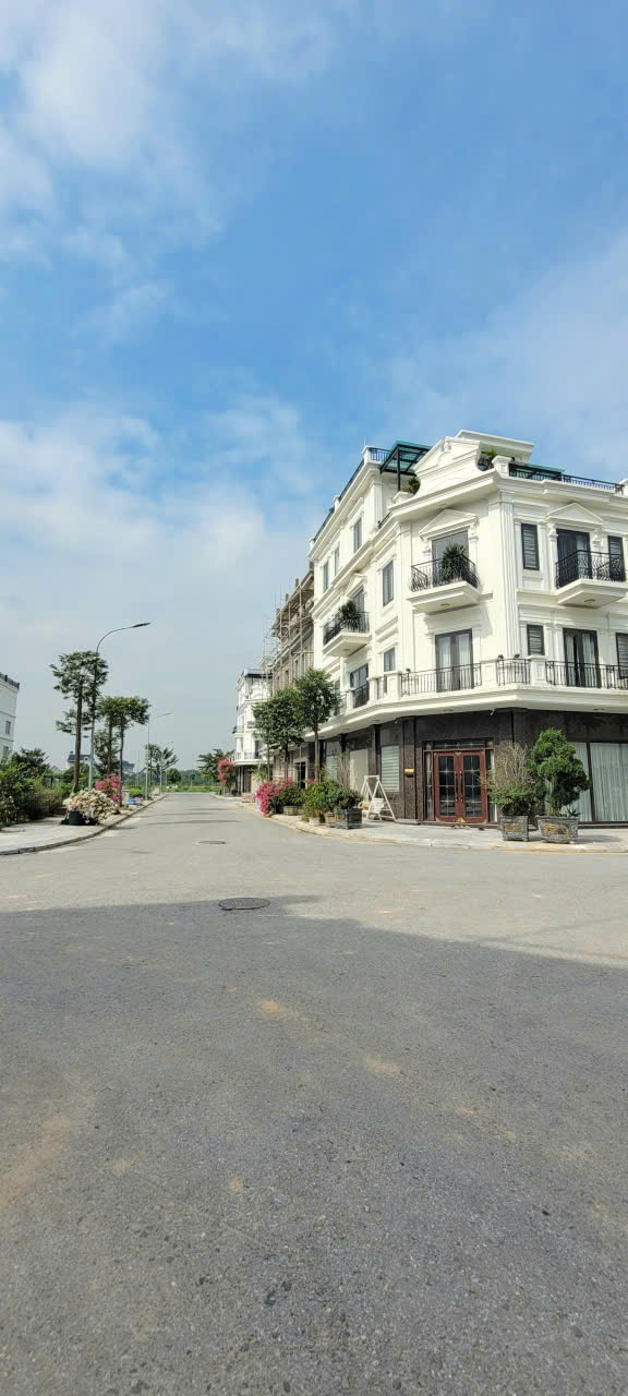 Townhouse Bắc Đầm Vạc 108m² giá 4x tỷ - Sổ hồng chính chủ, vị trí đắc địa!