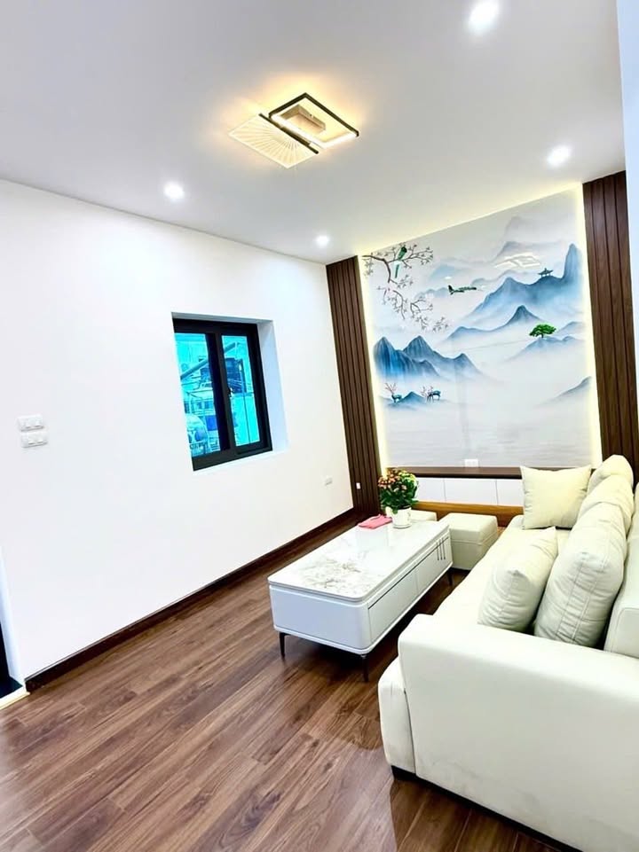 Căn hộ Tập Thể Quân Đội Định Công 60m² giá 3 tỷ - Ô tô đỗ cửa, ở ngay!