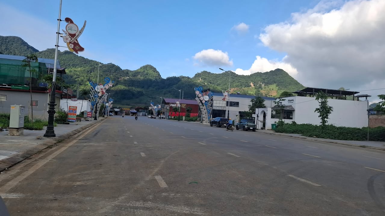 Đất nền xã Phiêng Luông, Mộc Châu 120m² - Giá chỉ 9 tỷ, Sổ hồng chính chủ!