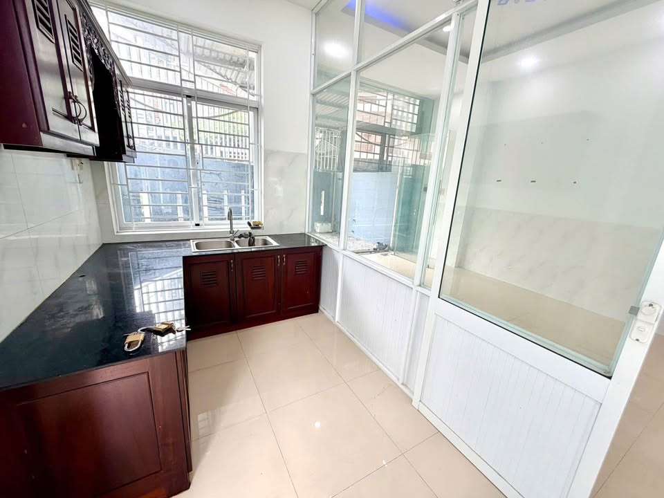 Căn góc 2 mặt tiền cho thuê tại TĐC Phước Long - 72,6m² giá 6 triệu/tháng