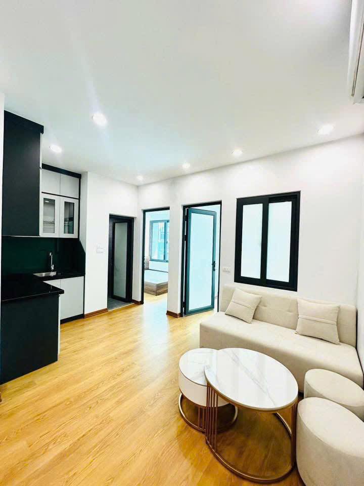 Căn hộ TT Hồng Hà Hoàn Kiếm 50m² giá 3.15 tỷ - Full công năng, ở ngay!