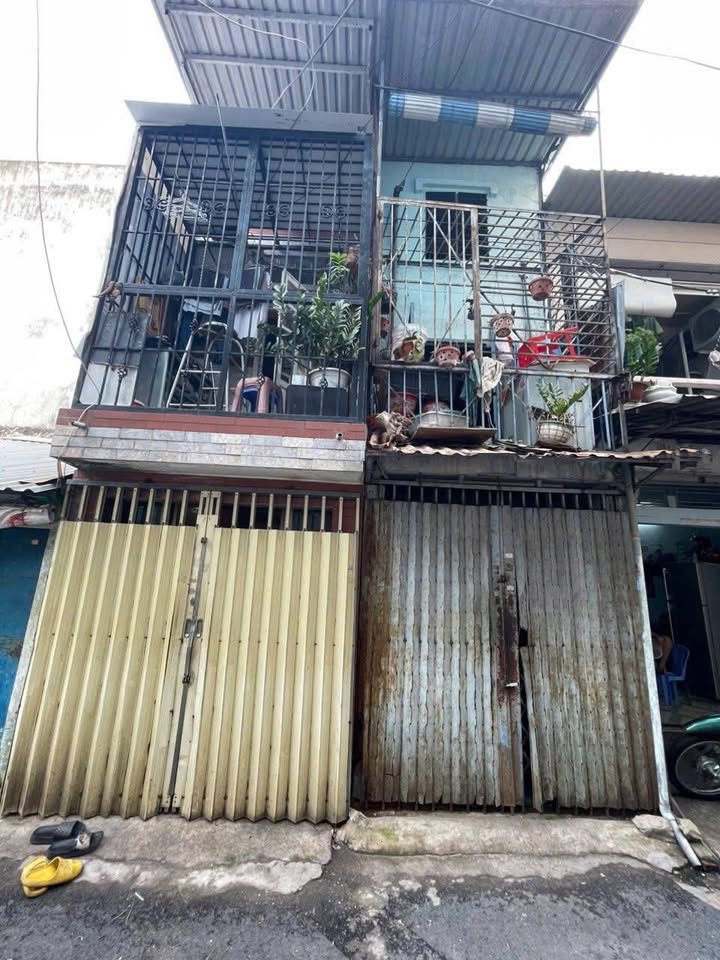 Nhà riêng hẻm xe hơi Trần Văn Dư 16m² giá 3.2 tỷ - Cơ hội đầu tư hiếm có!