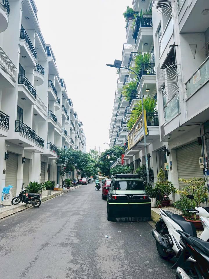 Đất hẻm 55 Nguyễn Sơn, Tân Phú 92.76m² giá 10.5 tỷ - Đầu tư sinh lời nhanh!