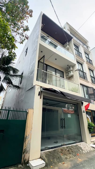 Nhà riêng hẻm 7m Lê Văn Sỹ, Quận 3 - 61m² giá 16.9 tỷ - Đầu tư sinh lời!