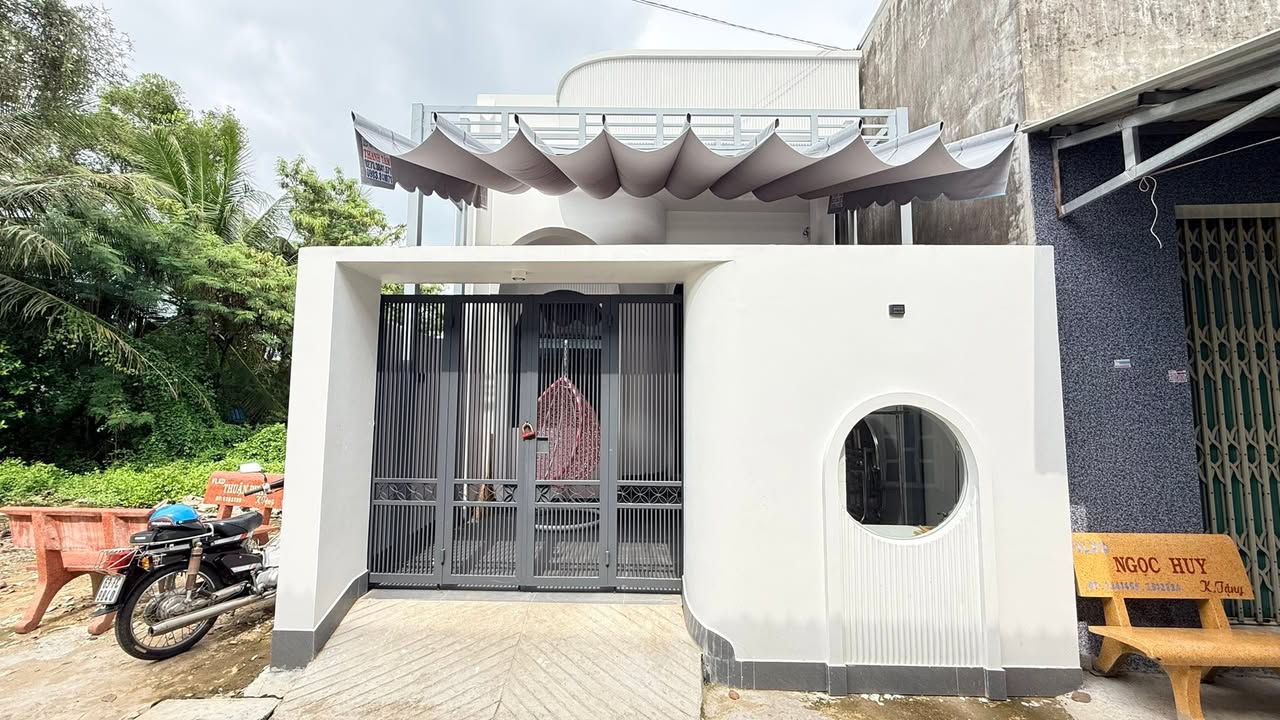 Đất thổ cư Long Thuận, Gò Công 100,6m² giá 790 triệu - Vị trí an ninh, tiện lợi!