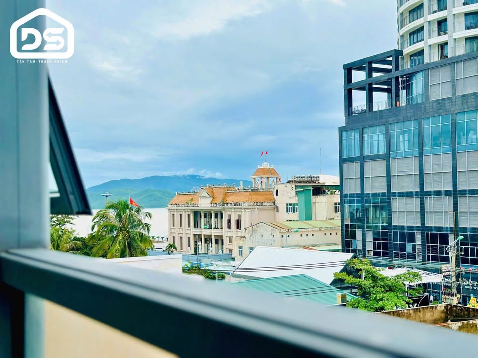 Căn hộ Hùng Vương Nha Trang 35m² giá 8.5 triệu - View phố biển Vinpearl đẹp mắt!