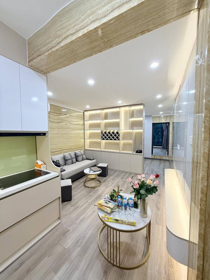 Căn hộ khu tập thể Tân Mai 55m² giá 3 tỷ - Vị trí đắc địa gần hồ Đền Lừ!