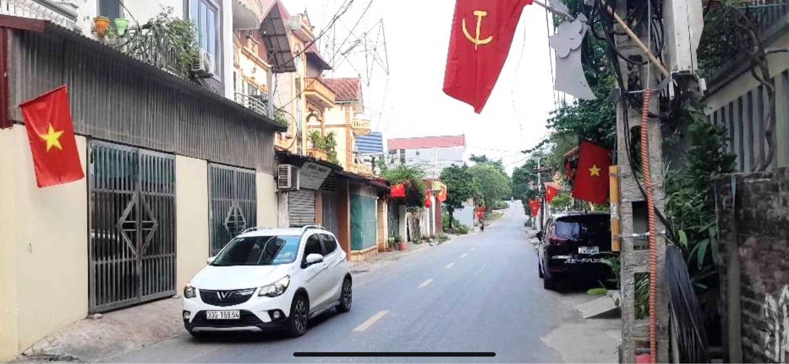 Bán đất tặng nhà 3 tầng Võng La, Đông Anh 125m² - Kinh doanh đắc địa!