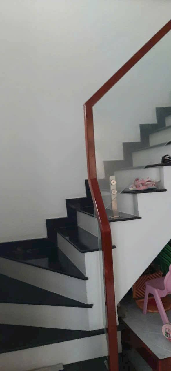 Nhà 2 tầng đường ô tô Mậu Thân, Vĩnh Long 66m² giá 2.5 tỷ - Chính chủ bán gấp!