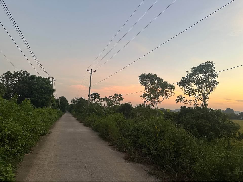 Đất nền thôn Tụ An, Trường Yên 460m² giá 6 tỷ - Lợi thế nghỉ dưỡng tuyệt vời!